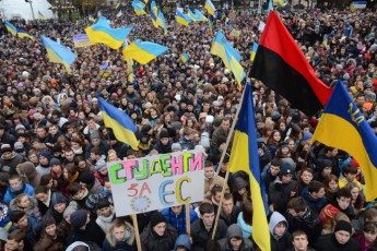 Зеленський шукає побитих на Майдані студентів