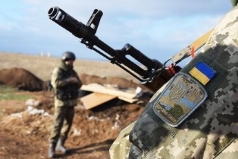 Двоє українських військових підірвалися на Донбасі