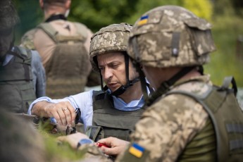 В Україні з’явились нові військові звання: кому доведеться змінити погони