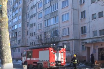 У Луцьку сталася пожежа у багатоповерхівці (відео)