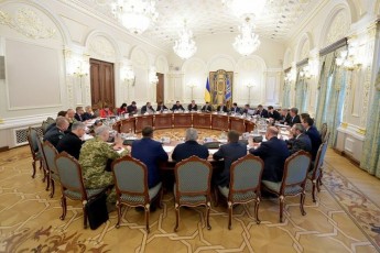 РНБО оголосить надзвичайний стан в Україні