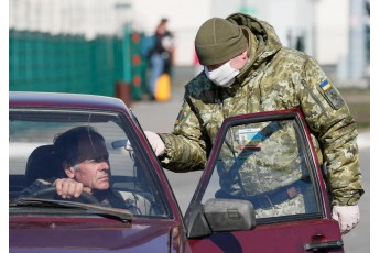 Українці продовжують масово повертатися додому з-за кордону