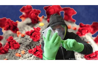 Чому не варто носити одноразові рукавички під час пандемії коронавірусу