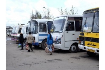Шмигаль повідомив, коли в Україні відновлять транспортне сполучення