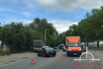 На об'їзній у Луцьку сталась ДТП, рух ускладнений (фото)