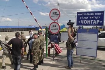 На кордоні з Кримом викрали українського військового