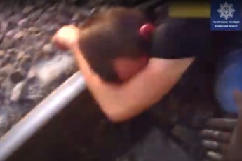 У Луцьку чоловік намагався покінчити з життям самогубством (відео)