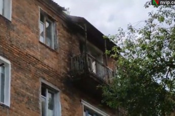 У місті Волині внаслідок пожежі у квартирі ледь не загинув п'яний чоловік (відео)