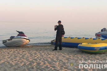 Смерть на воді: на популярному українському курорті від скутера трагічно загинув турист