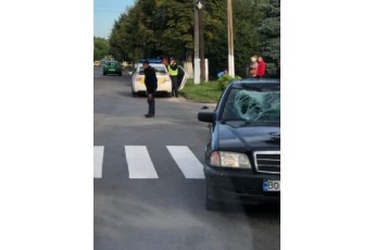 У місті на Волині легковик збив велосипедиста (фото)