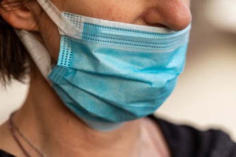 Є надія: лікар-інфекціоніст розповів, коли коронавірус покине Україну