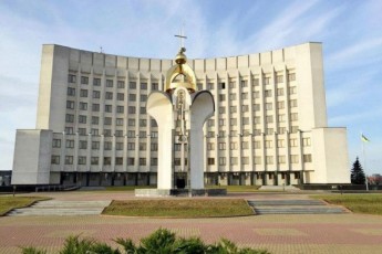 Нова Волинська обласна рада: 17 обранців написали заяви про відмову від мандата (список)