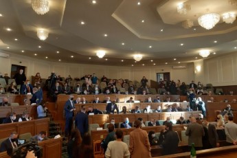 Розпочалась перша сесія новообраної обласної ради Волинської області