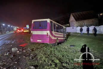 Легковик виїхав на зустрічку: стали відомі деталі смертельної аварії поблизу Луцька (фото)