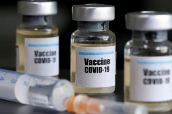 Хто в числі перших отримає в Україні щеплення від COVID-19 китайською вакциною
