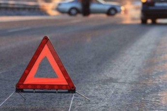 Поблизу Луцька автомобіль збив на смерть пішохода, водія покарали