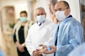 В Україні очікується спалах коронавірусу: очільник МОЗ назвав терміни