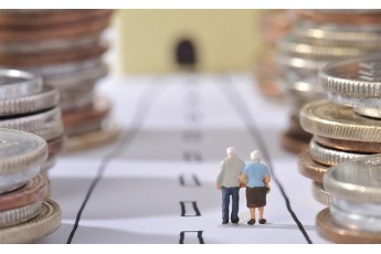 Накопичувальні пенсії в Україні фінансуватимуть за рахунок двох податків: деталі