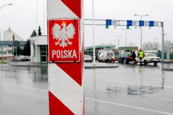 Польща змінила правила в'їзду для іноземців