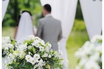 Відома українська телеведуча влаштувала розкішне весілля на Мальдівах (відео)