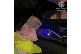 У Луцьку п'яний водій намагався відкупитися від поліції