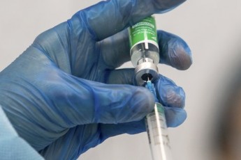 Вакцина Covishield має побічні ефекти: МОЗ України оприлюднило перелік