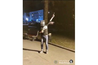 Встановили особи молодиків, які стріляли у центрі Луцька (фото, відео)