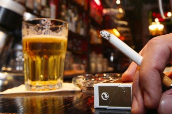 В Україні значно подорожчали алкоголь і тютюн