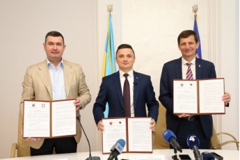 Волинська облрада підписала меморандуми про співпрацю з Рівненською і Тернопільською облрадами