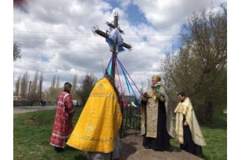 У Луцькому районі священник московського патріархату, без відома людей, «переосвятив» єдину святиню в селі
