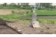 У селі на Волині священник московського патріархату веде незрозумілі розкопки