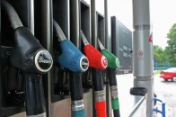Кабмін планує підвищити ціни на бензин: скільки будемо платити