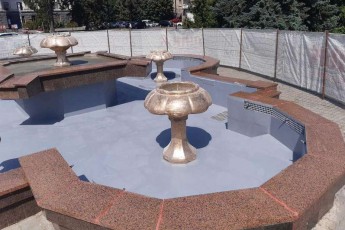Стало відомо, коли запрацює оновлений фонтан у центрі Луцька