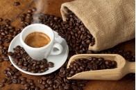 Назвали 5 спецій, які нейтралізують негативний вплив кофеїну