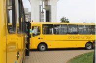 19 нових інклюзивних автобусів отримали школи тергромад Волині