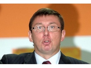 Луценко знову оголошує охоту на водіїв