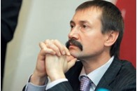 Повинна бути більшість із здоровим глуздом 