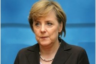 Меркель прилетіла до Києва 
