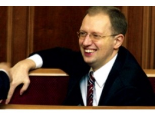 Яценюк вважає, що переговори щодо коаліції замерзають 