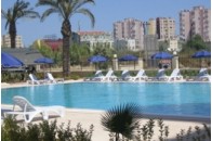 Дві доби в полоні на території готелю 