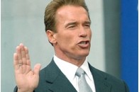 Шварценеггер оголосив надзвичайний стан 