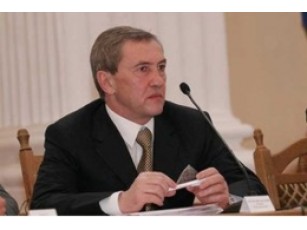 Черновецький хоче на Святу землю і правити на три роки довше 