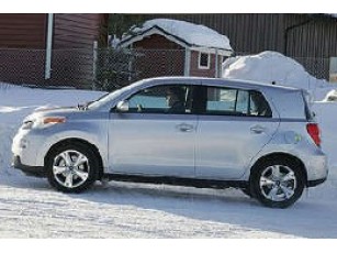 Вже у травні Toyota розпочне продажі нового кросоверу