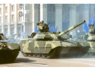 Єхануров обіцяє, що парад у столиці таки буде!