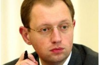 Яценюк впевнений, що дострокові парламентські вибори повинні відбутися 