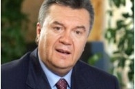 Янукович заговорив про війну та мир