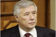 Єхануров працює у Секретаріаті Президента незаконно