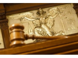 Холдинг Arcandor AG став банкрутом