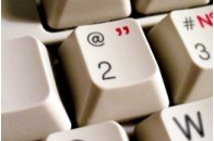 У світі з\'явився перший мультисенсорний нетбук