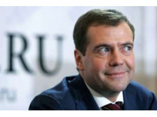 Медведєв запросив нового президента України